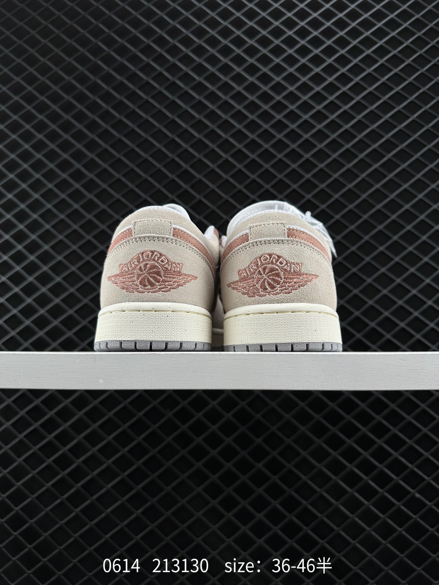 Air Jordan 1 Low AJ1